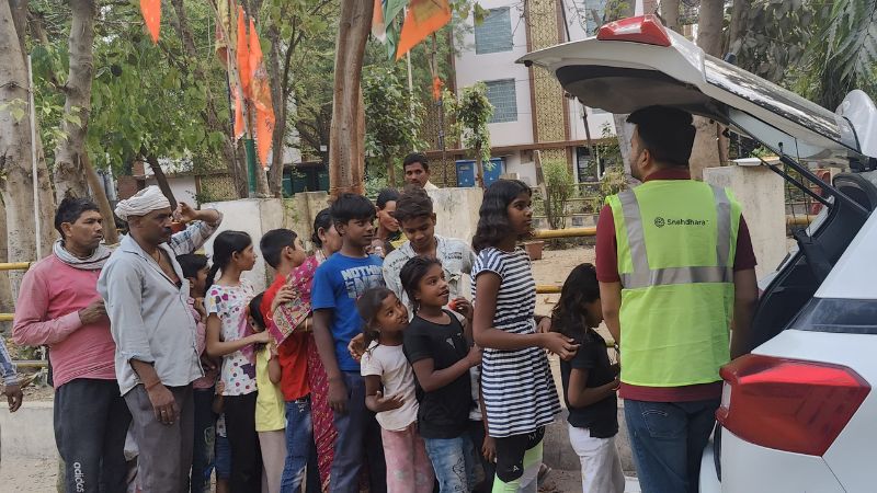 Food Packet distributed at Sai Dham Mandir, Uppal Southend Gurgaon