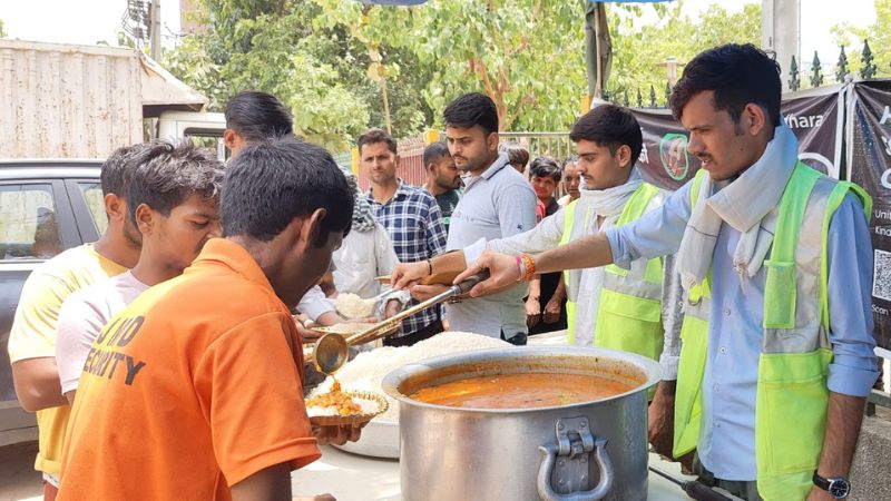 Food Distribution, Sector 37, Gurgaon