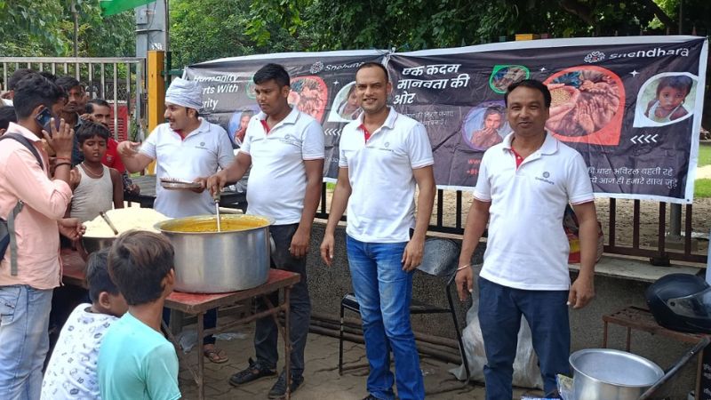 Food Distribution, Sector 37, Gurgaon